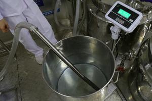 Working of emulsifying machine